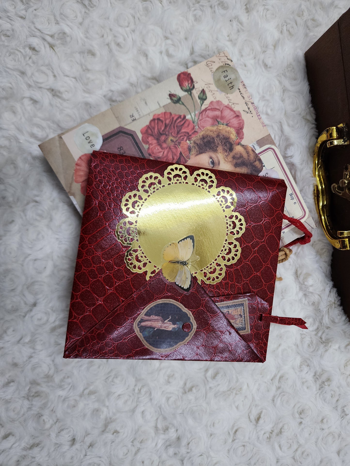 Red/Maroon Leather Design Vintage Journal Gift Set